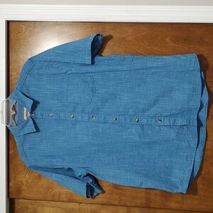 North River Men's button down shirt